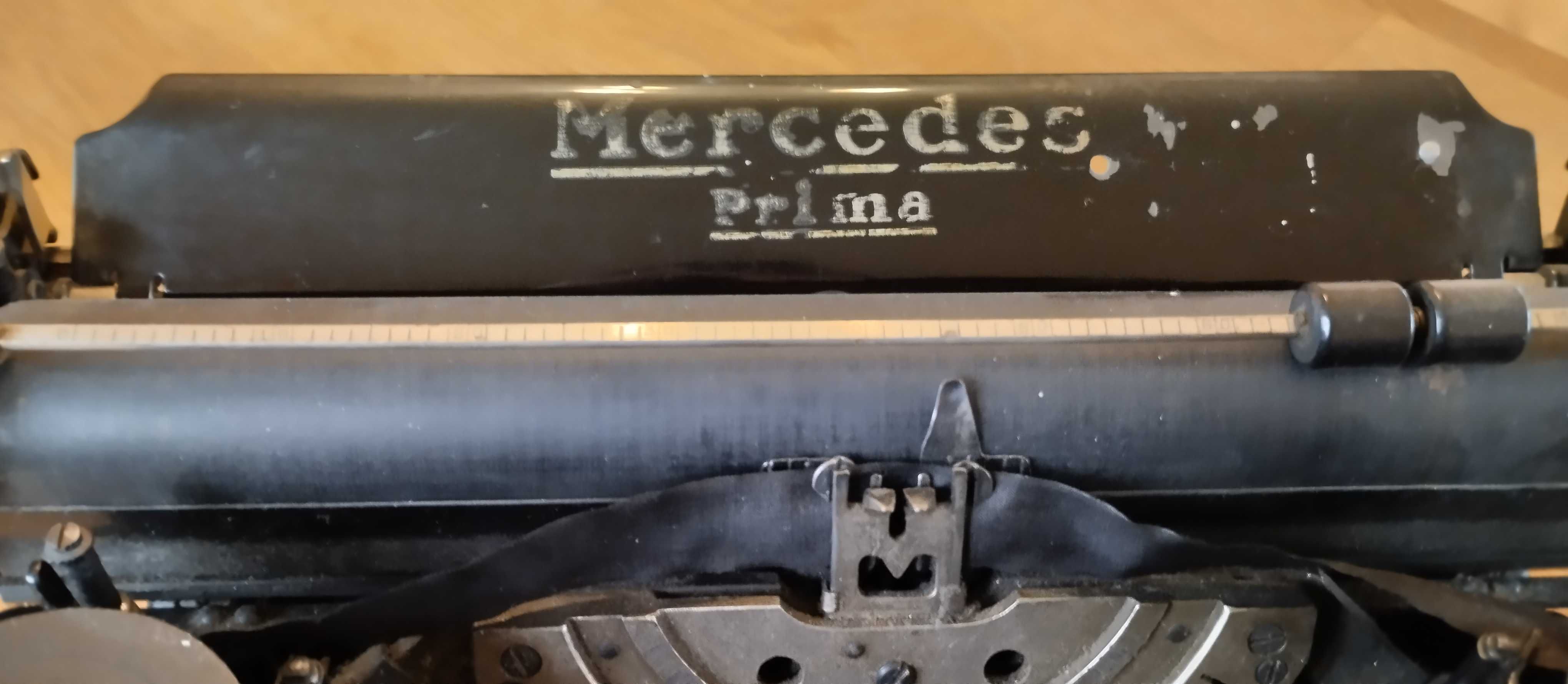 Zabytkowa maszyna do pisania Mercedes Prima