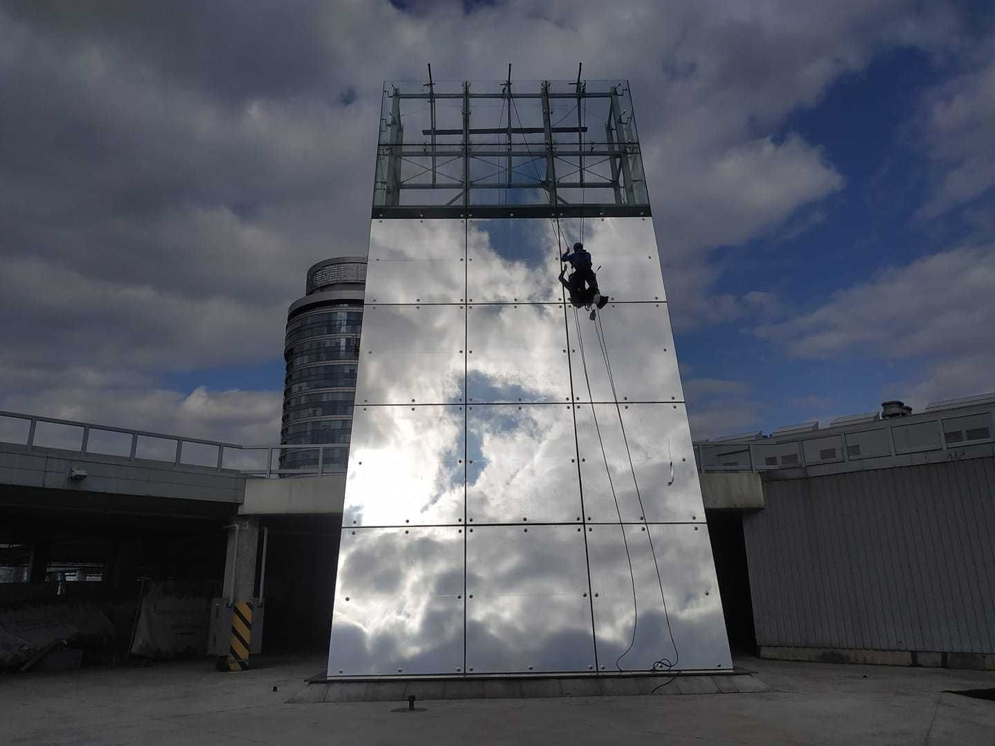 Тонировка окон солнцезащитной, матовой, бронированной пленкой