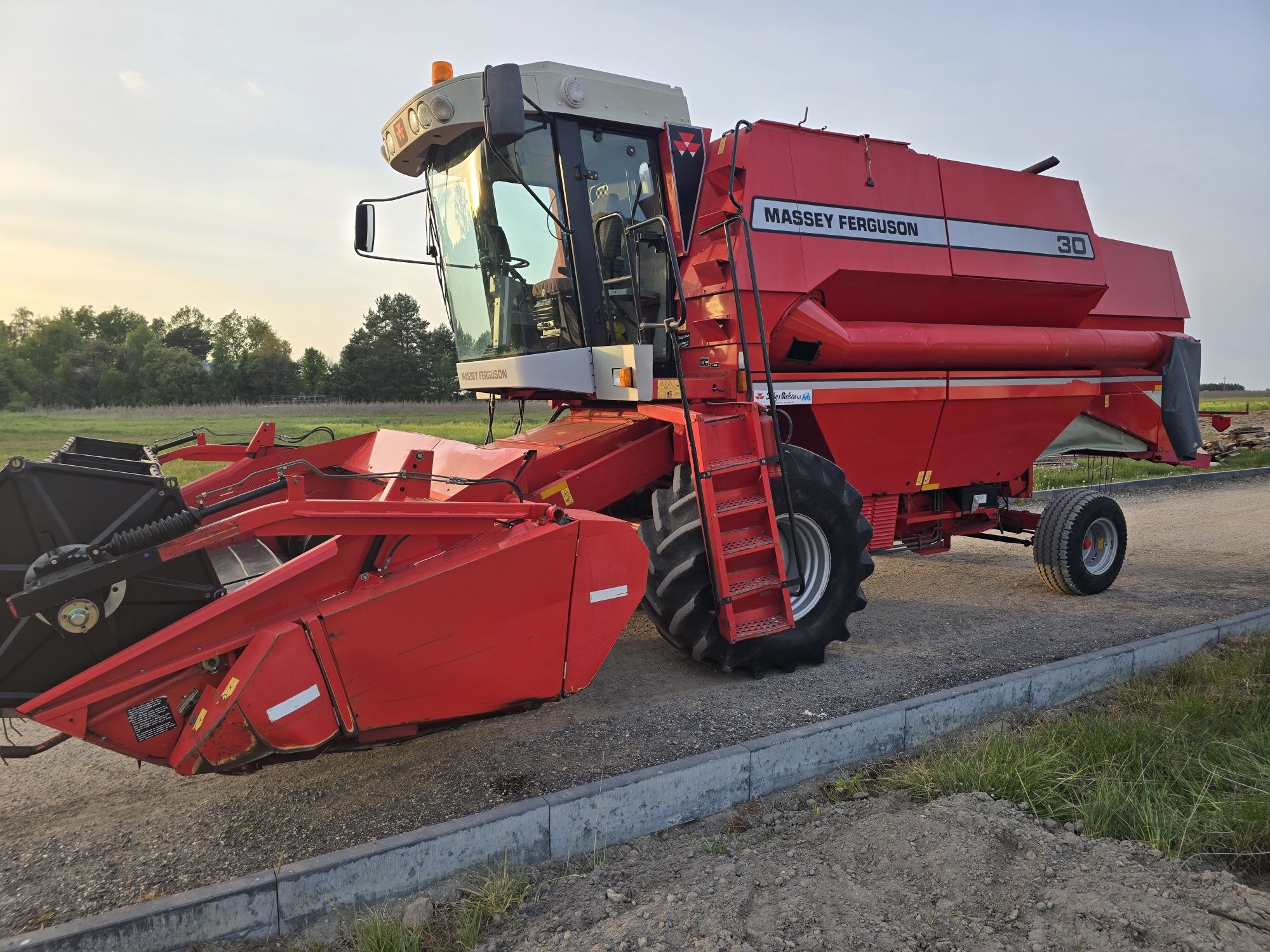 Massey Ferguson 30 powerflow 4.34m 98r.