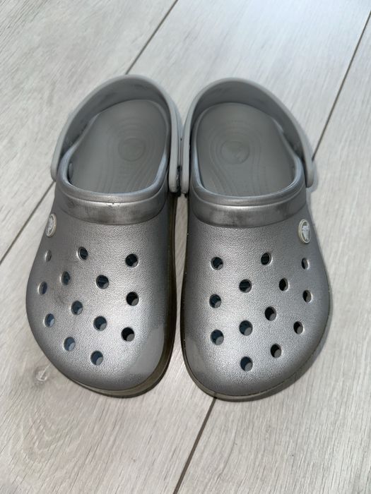 Crocs Dzicięce Rozmiar 33-34 J3 z brokatem