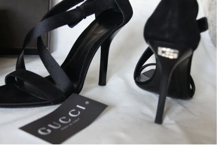 Nowe buty Gucci org. limited h. 11 cm czerwony dywan r. 37,5 vintyge