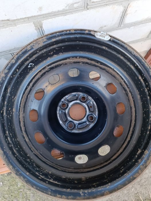 Діски автомобіля R15