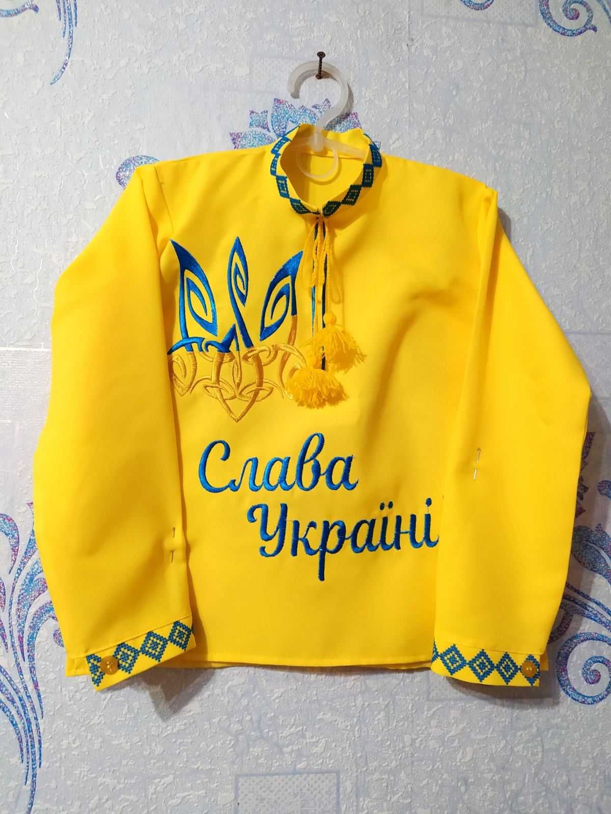 Жовта патріотична вишиванка  на хлопчика 7 років зріст 122 см