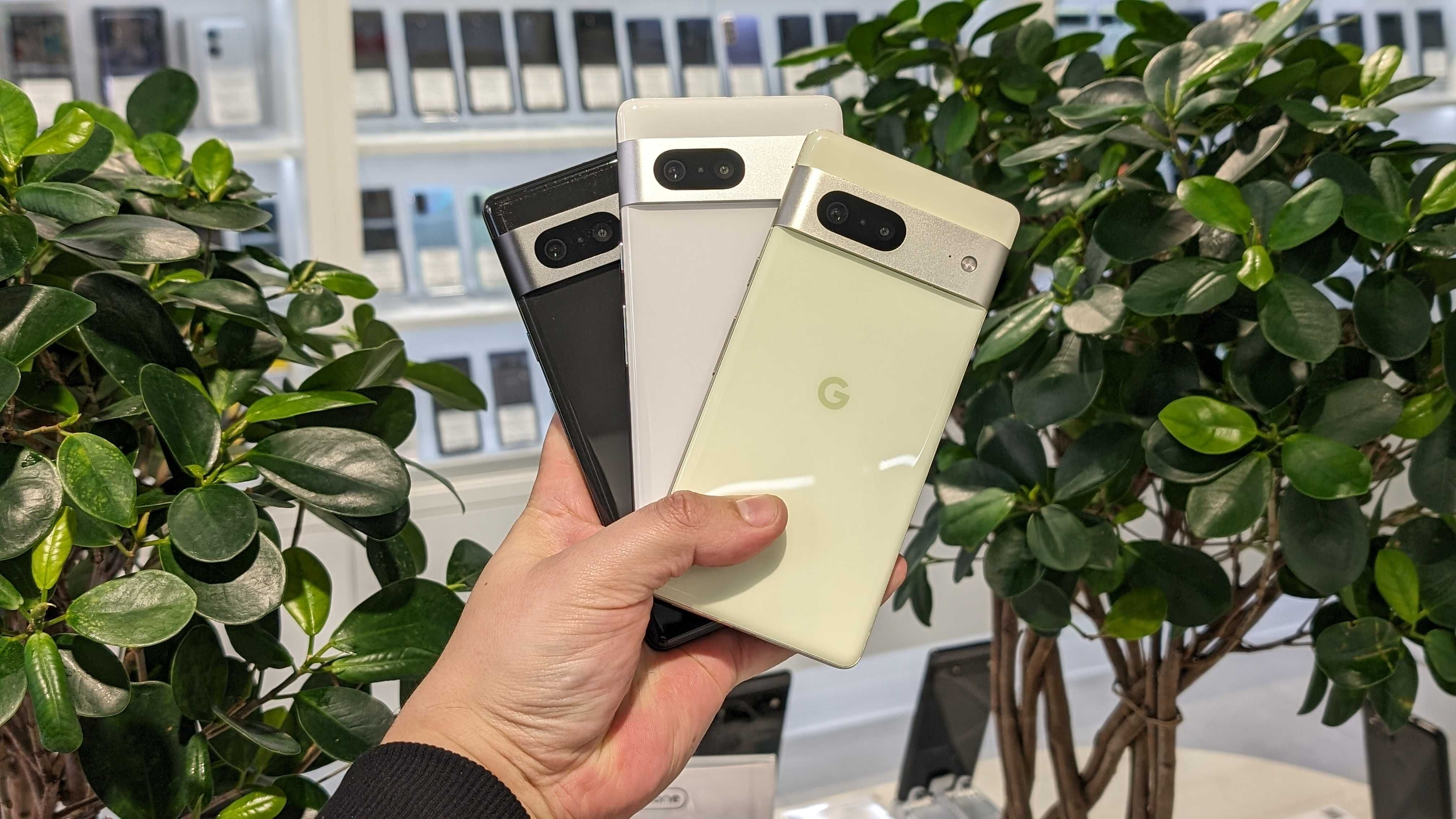 Оплата частинами 0% Google Pixel 7 8/128GB Obsidian/Snow Гарантія