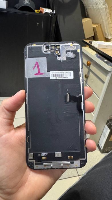 Продам дисплейный модуль на iPhone 14 Pro Max оригинал