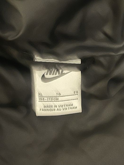 Nike куртка оригінал