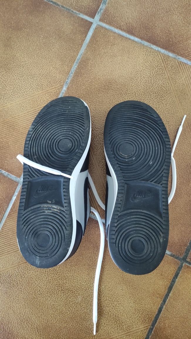 Sapatilhas Nike 40.5