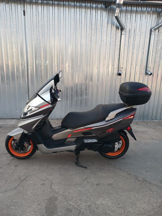Продам макси скутер. Спид гир 250  Сильвер Блэйд.