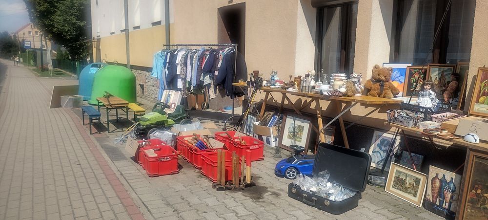 Wyprzedaż garażowa - dla każdego coś fajnego