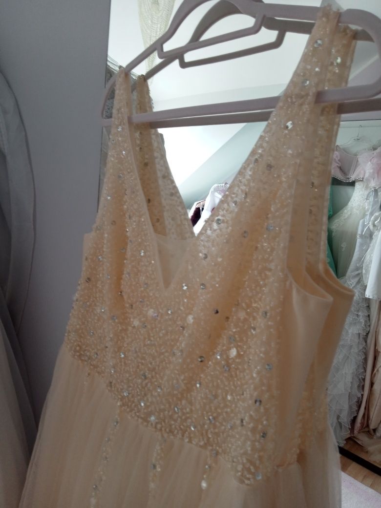 Suknia ślubna plus size 46-48