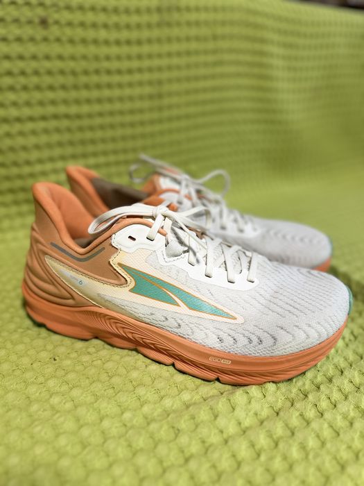 Кроссівки ALTRA 42 р.