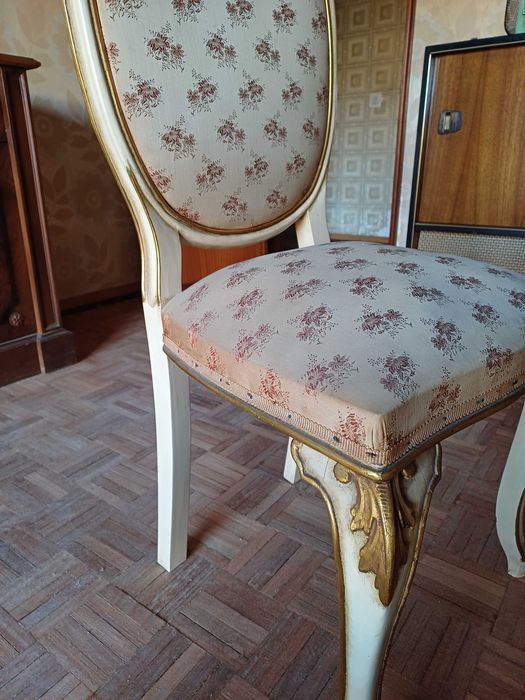 Cadeira estilo romântico vintage