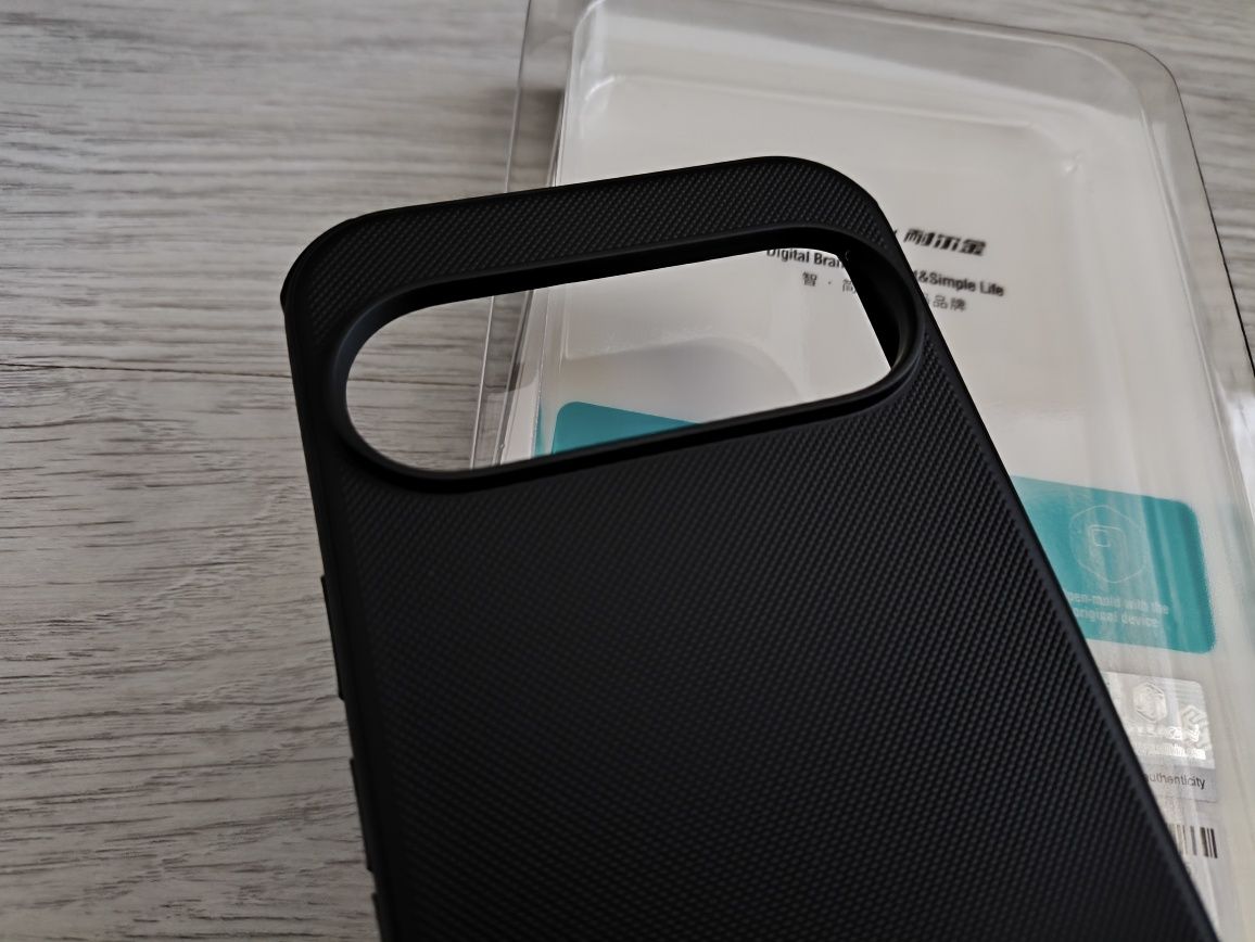 Nillkin etui do Google Pixel 9 Pro + 2X szkło hartowane