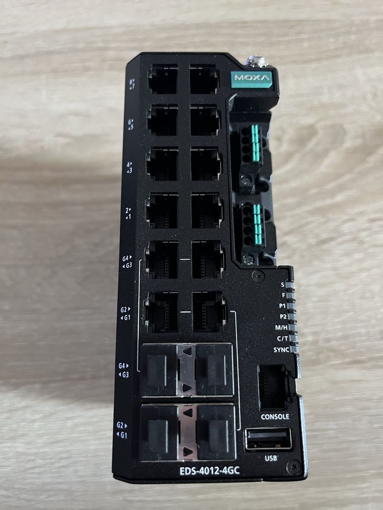 Керований комутатор Gigabit Ethernet Switch Moxa