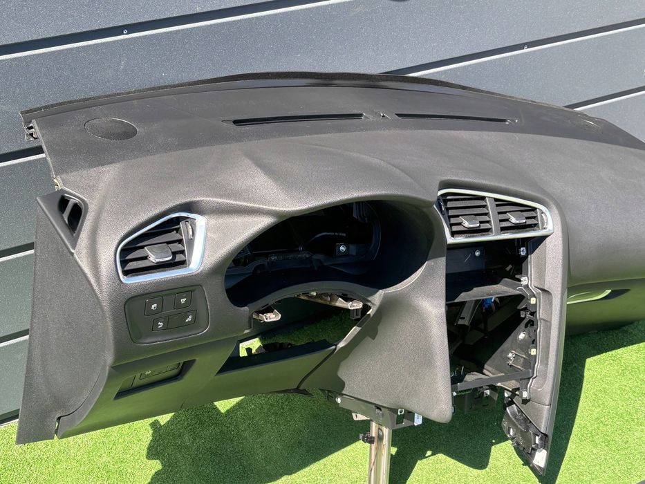 Citroen DS4 deska rozdzielcza pasy airbag