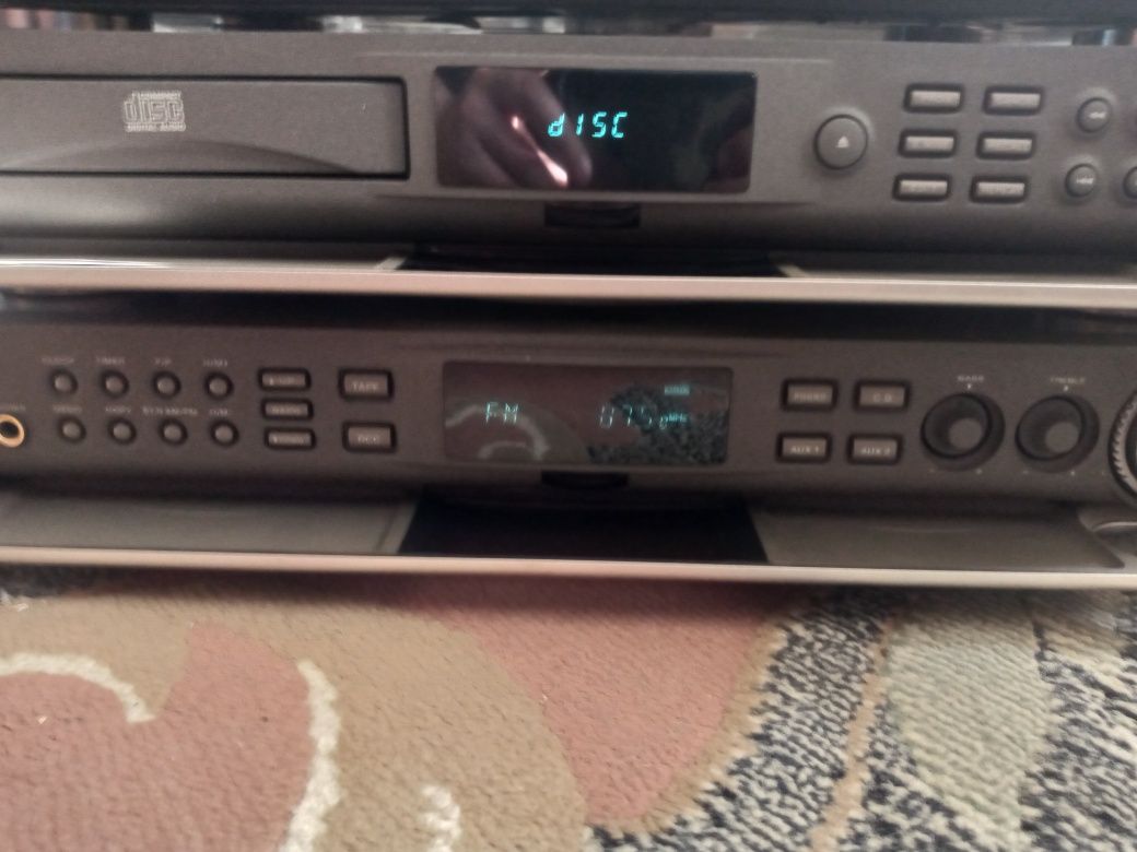 Wieża, zestaw stereo Marantz Slim Series 1020 - amplituner, deck, cd.