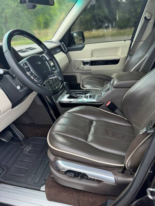 Продам Land Rover Rang Rover 3.6d (2010)