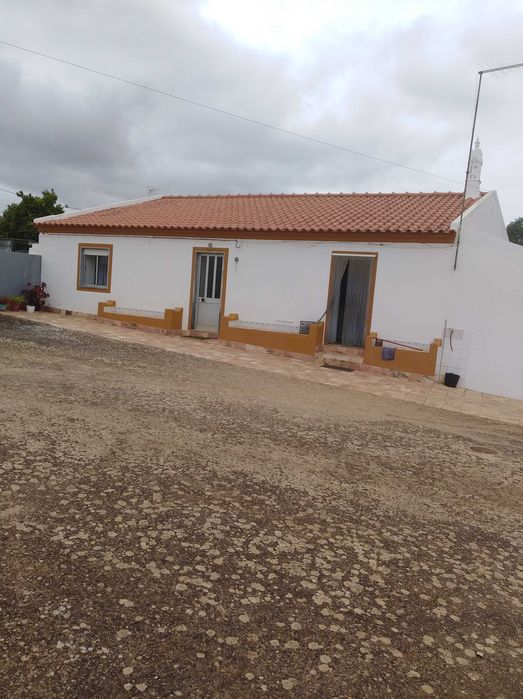 Quinta com Moradia no sitio do Poio - Mexilhoeira Grande