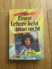 Книга німецькою мовою “Einen Lehrer liebt man nicht” Brigitte Blobel