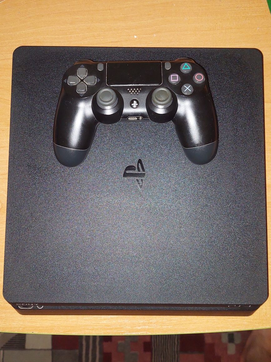 Продаю Sony Playstation 4 Slim 500 GB