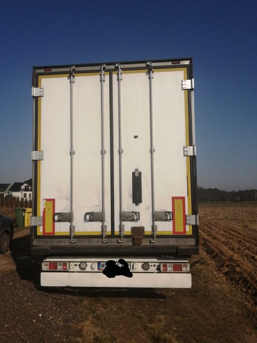 Krone chłodnia carrier 1550