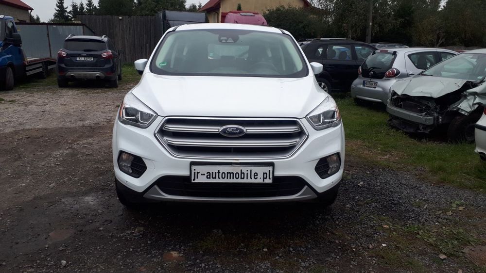 Ford Kuga Kuga Titanium 4x4 Serwis TUV z Niemiec