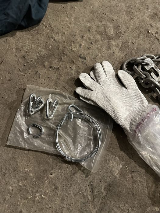 Лацнюги на вантажівку 315/70/22.5