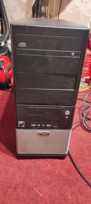 Продам рабочий офисный компьютер