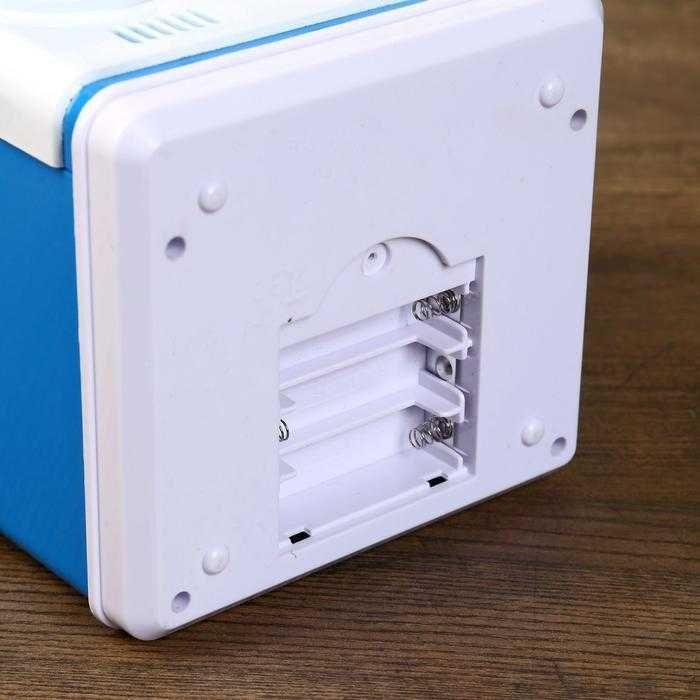 Сейф-скарбничка «Кит» для дитини собі на подарунок