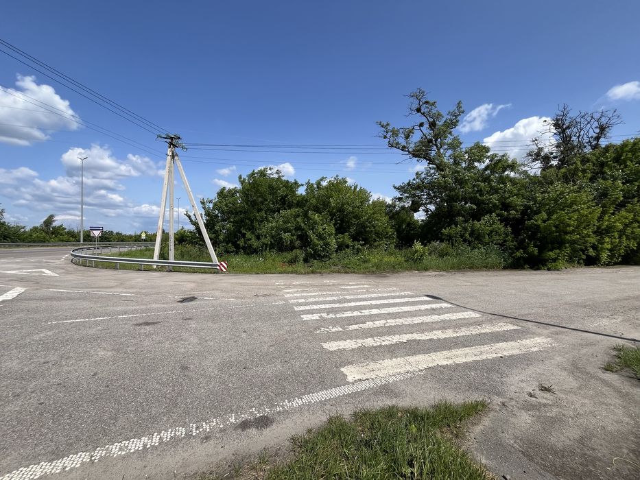 ТЕРМІНОВО Продаж один гектар Житомирська траса Копилів 30 км до Києва