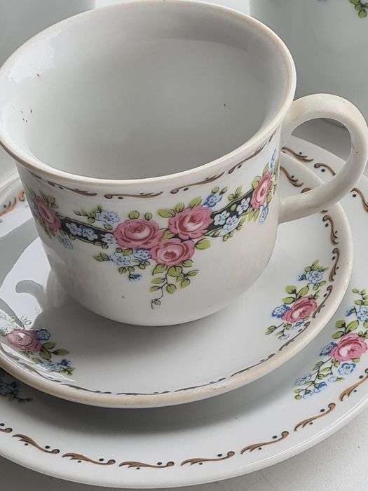 Сервіз кофейний на 12 осіб