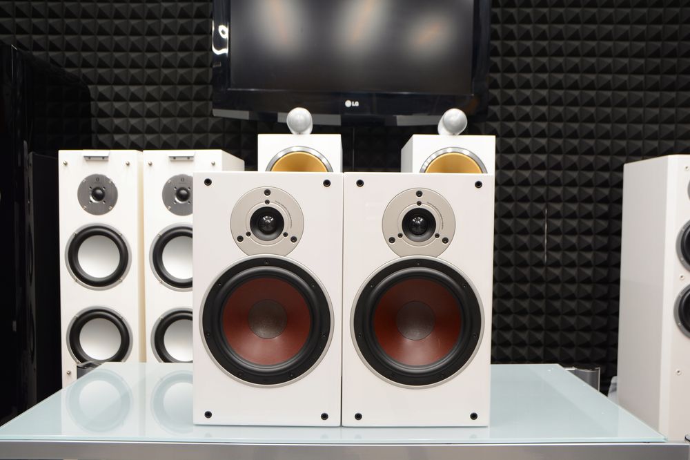 kolumny podstawkowe głośniki Monitory stereo Dali Zensor 3 Białe