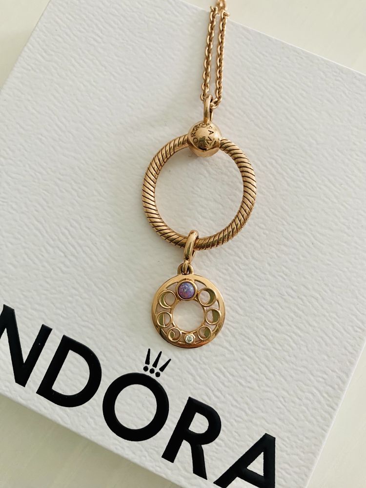 Pandora Rose Gold Naszyjnik z dużymi ogniwami + zawieszka Pandora O