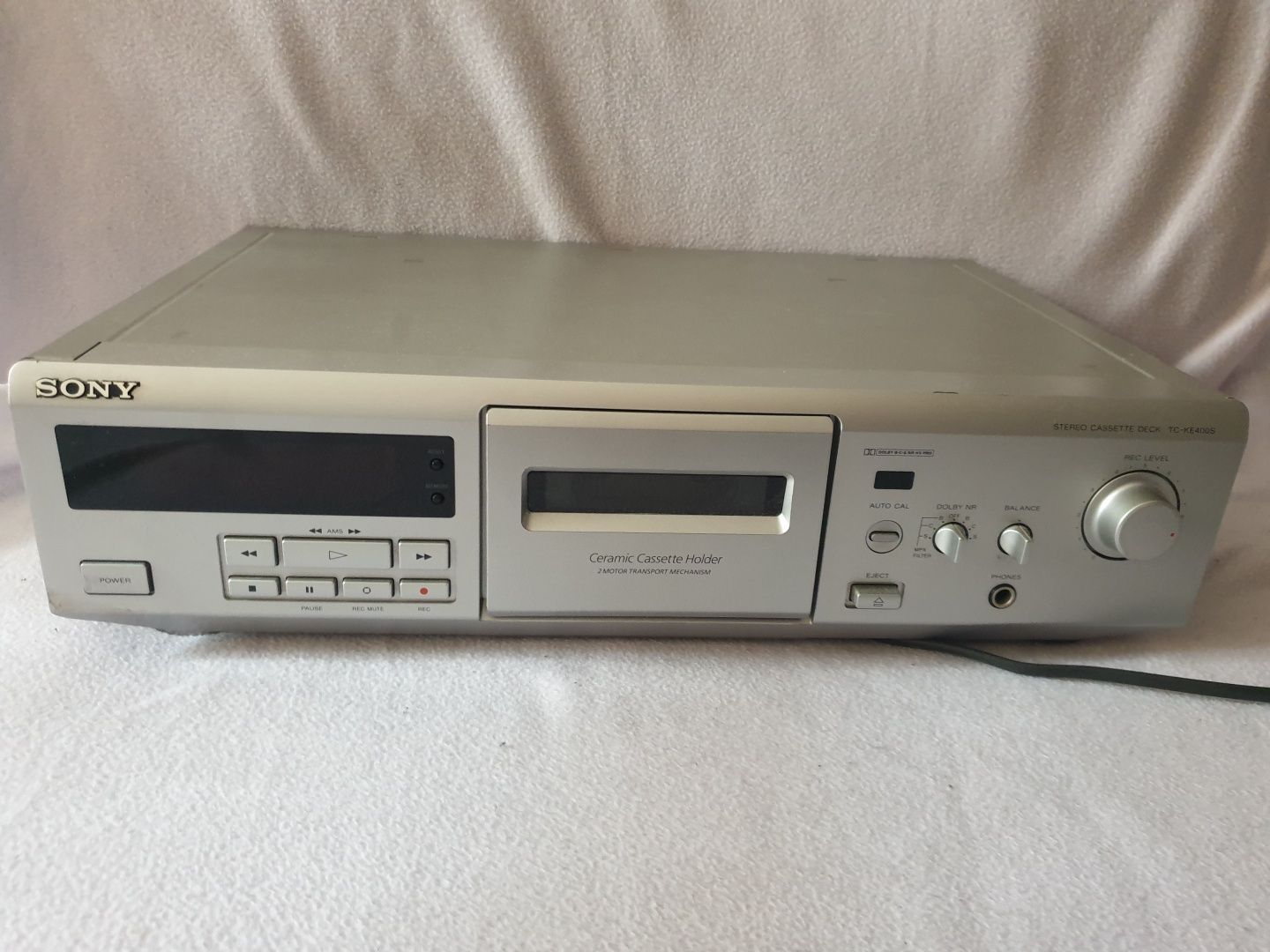 Magnetofon Sony TC KE 400S Kaseta DECK wieża