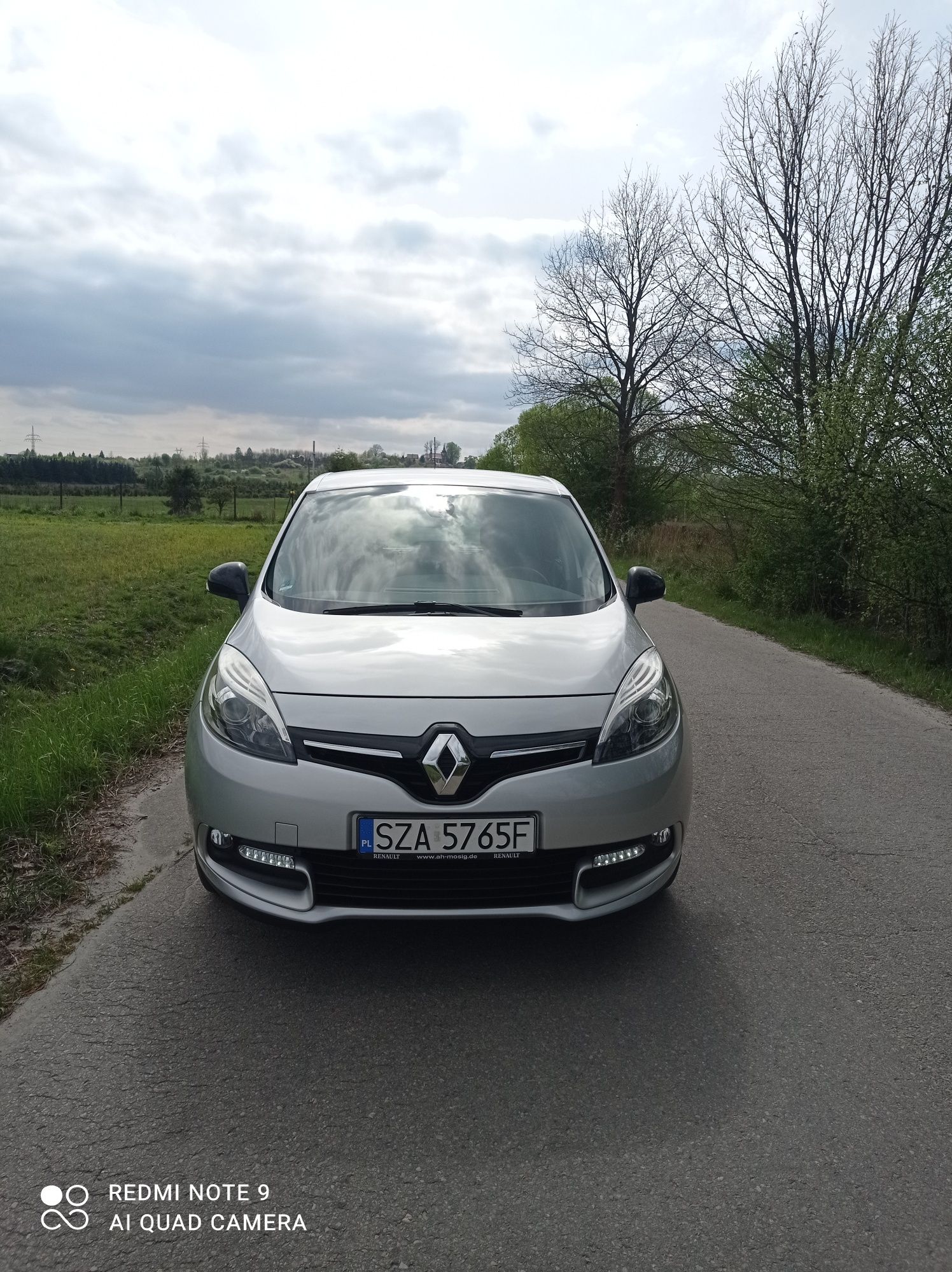 Renault scenic lll 1.2 tce 116 klimatronik nawigacja ledy