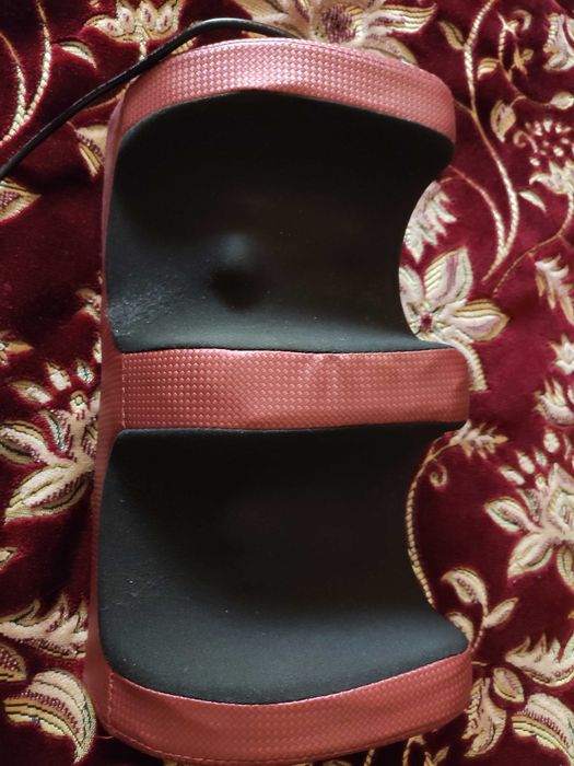 Масажер для ніг з підігрівом