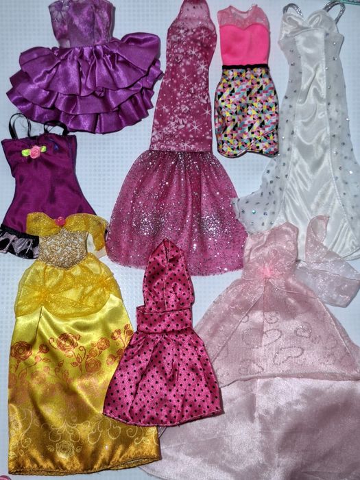 Одяг для Барбі, сукні, штани, спідниці тощо, Барбі одяг