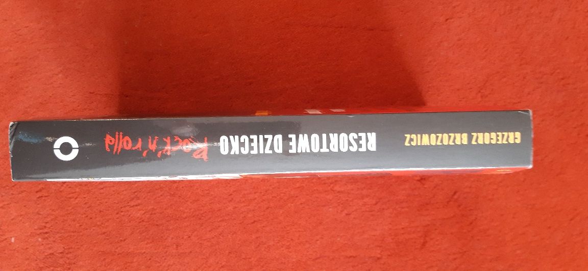G. Brzozowicz - Resortowe dziecko rock'n'rolla