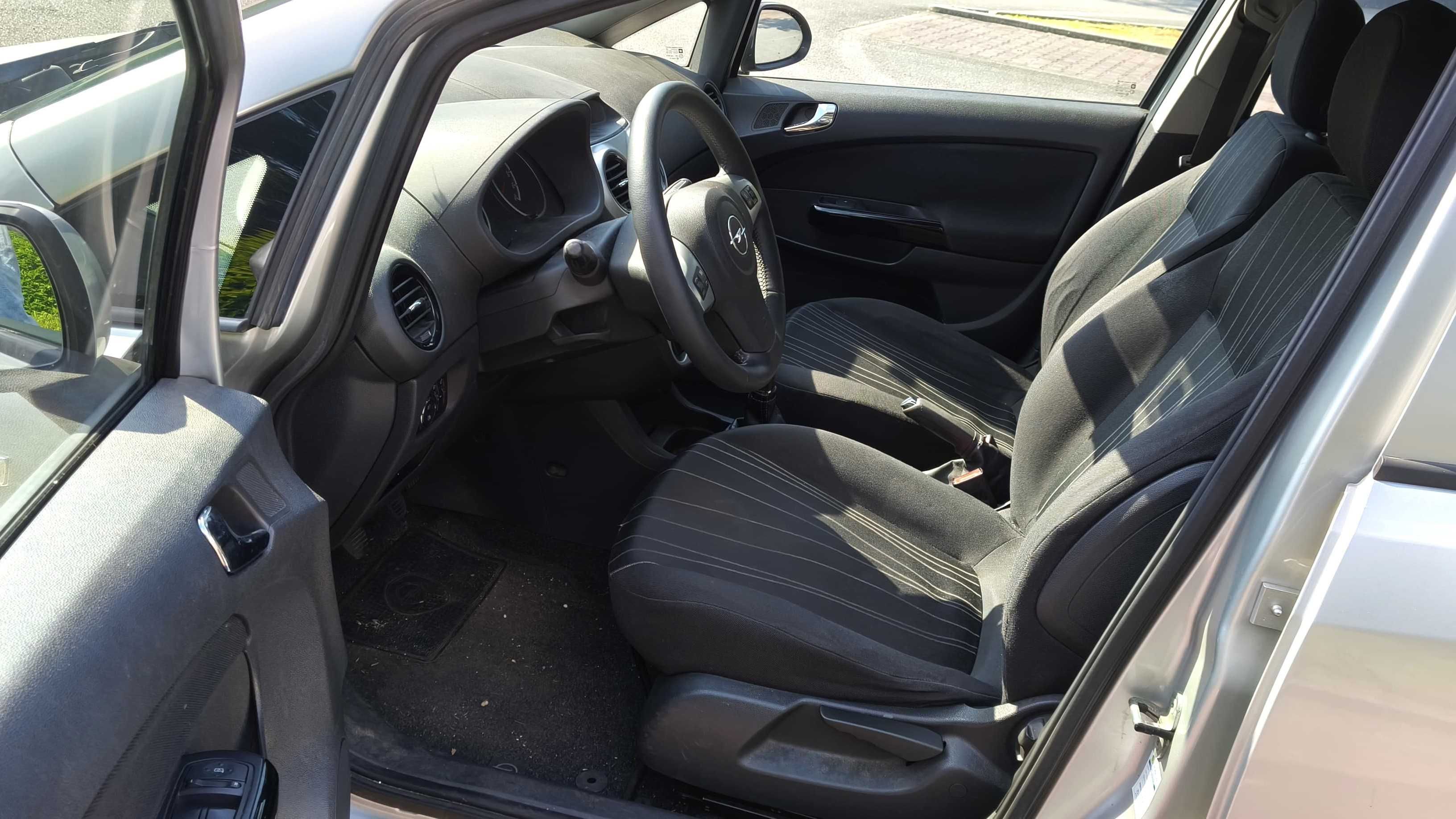 Opel Corsa 1.2 2010 c/151.000km
