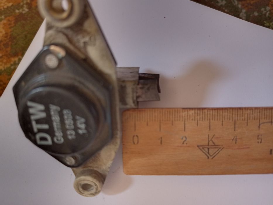 Комутатор ДВС 1.6 EZ