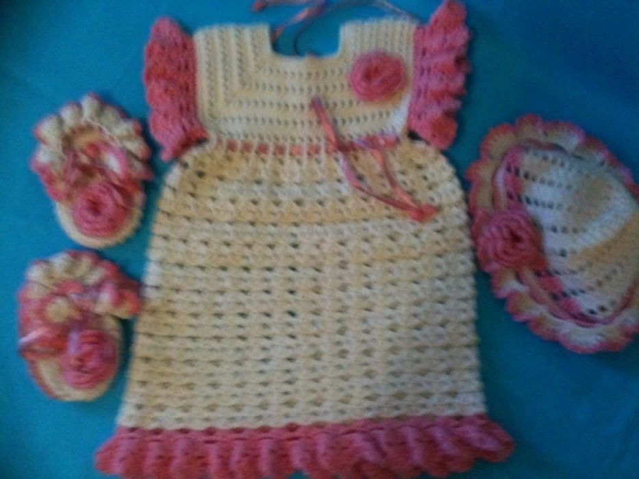 Вязаное детское платье шапочка шапка пинетки 6 мес-1,5год набор девочк