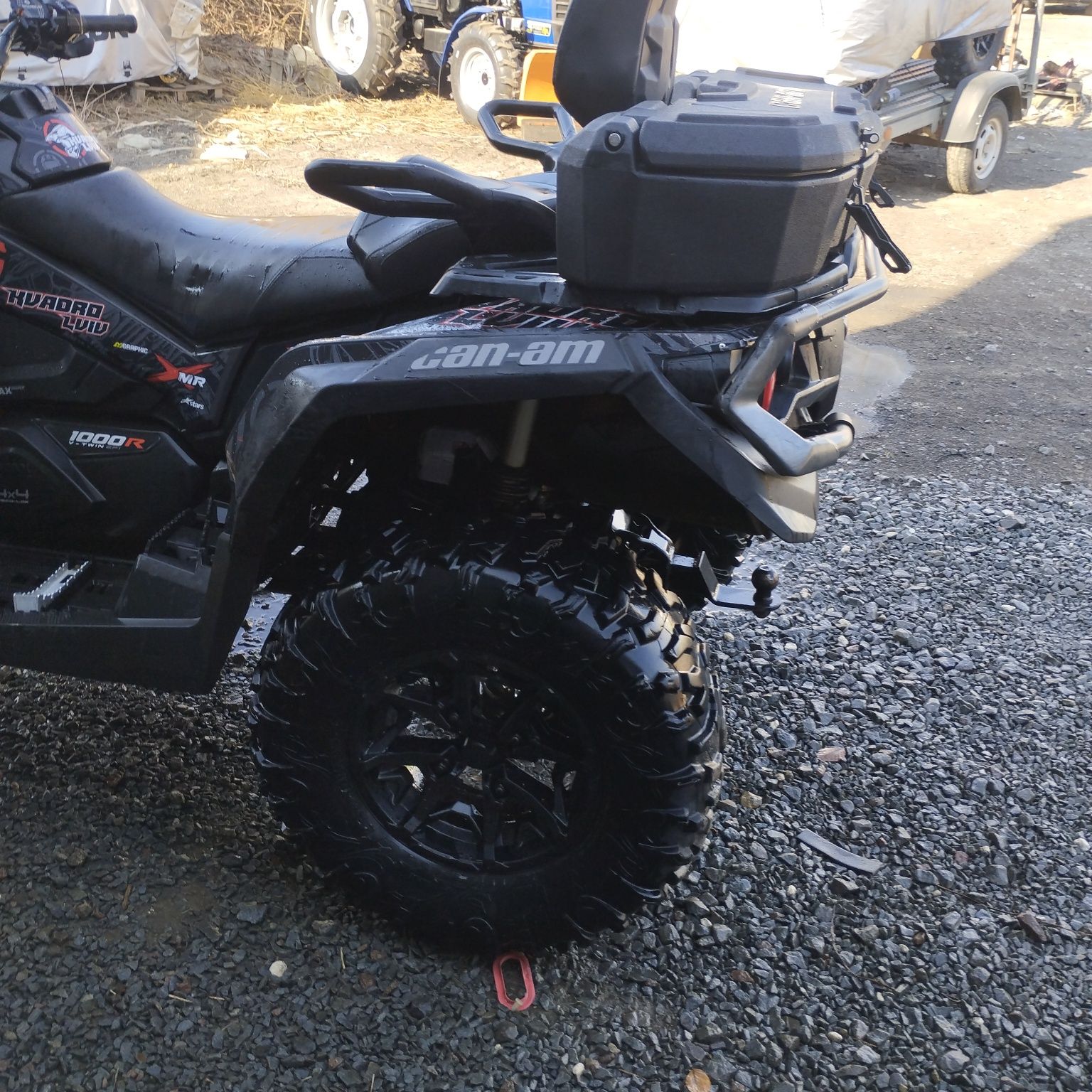 Квадроцикл BRP OUTLENDER XMR 1000