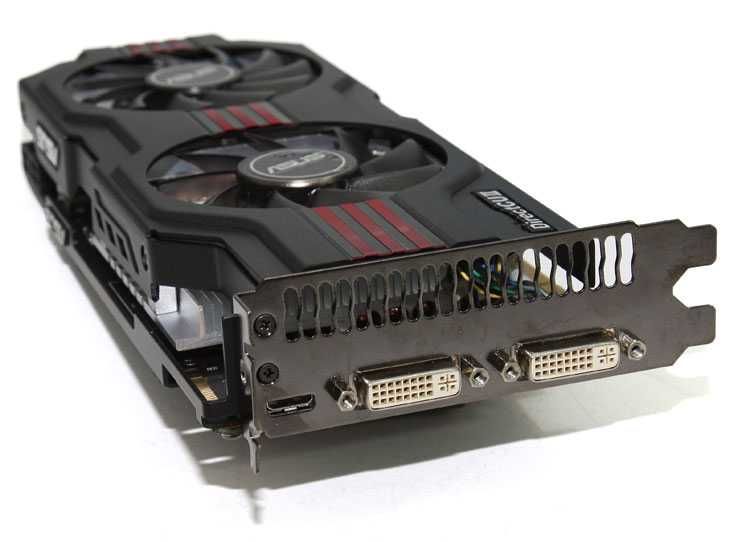 Placa gráfica Asus GTX 560 PCIe x16