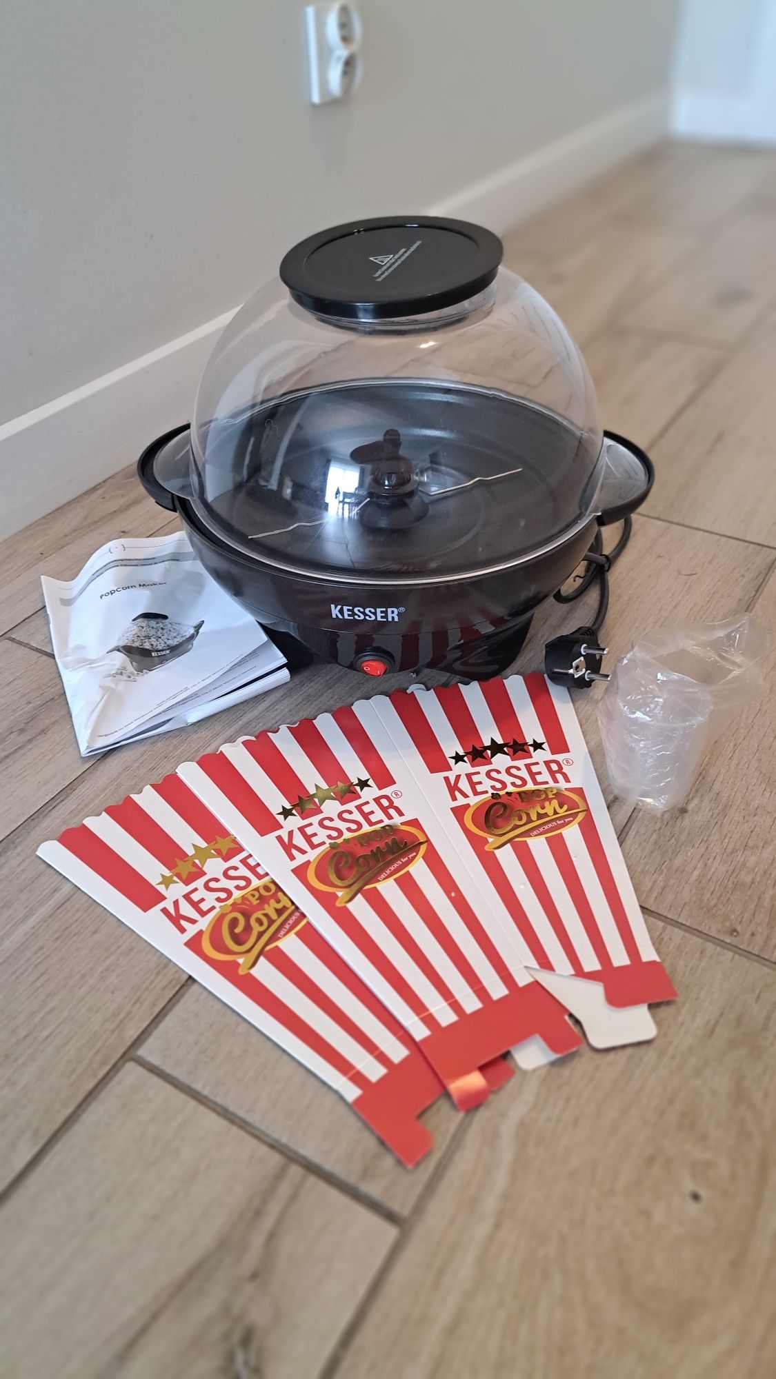 Maszyna do popcornu duża 800 W, pojemność 5,5 l, z