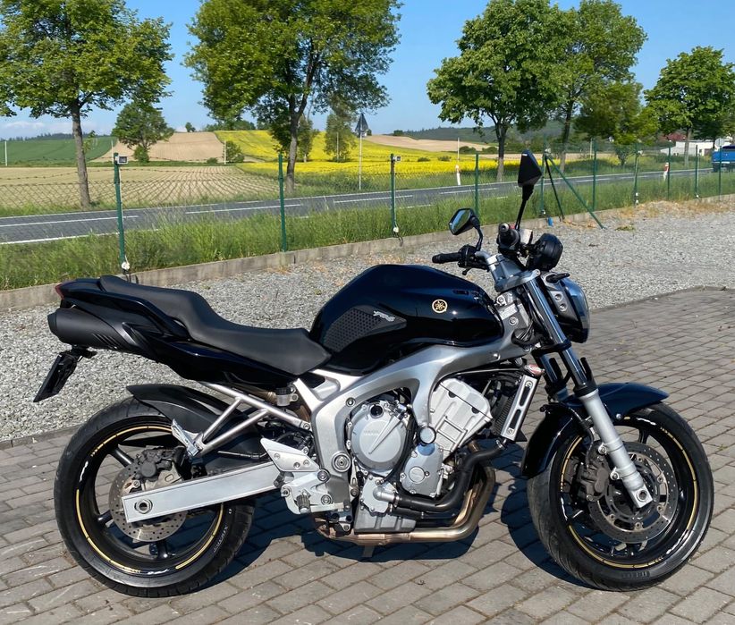 Yamaha FZ6 wtrysk nowa opona i serwis zadbany