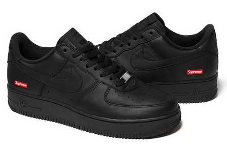 Sapatilhas Nike Air Force 1 x Supreme pretas (tam. 41)