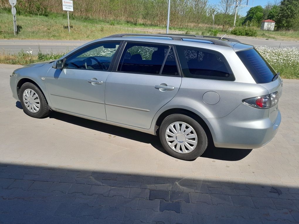 Mazda 6 2.0 
MOC 130 KM
BEZWYPADKOWY
ROK PRODUKCJI 206
W samoch