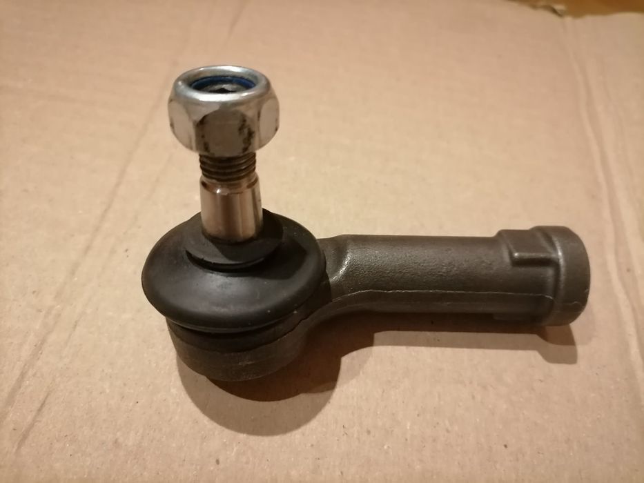 Рулевой наконечник на Фольксваген