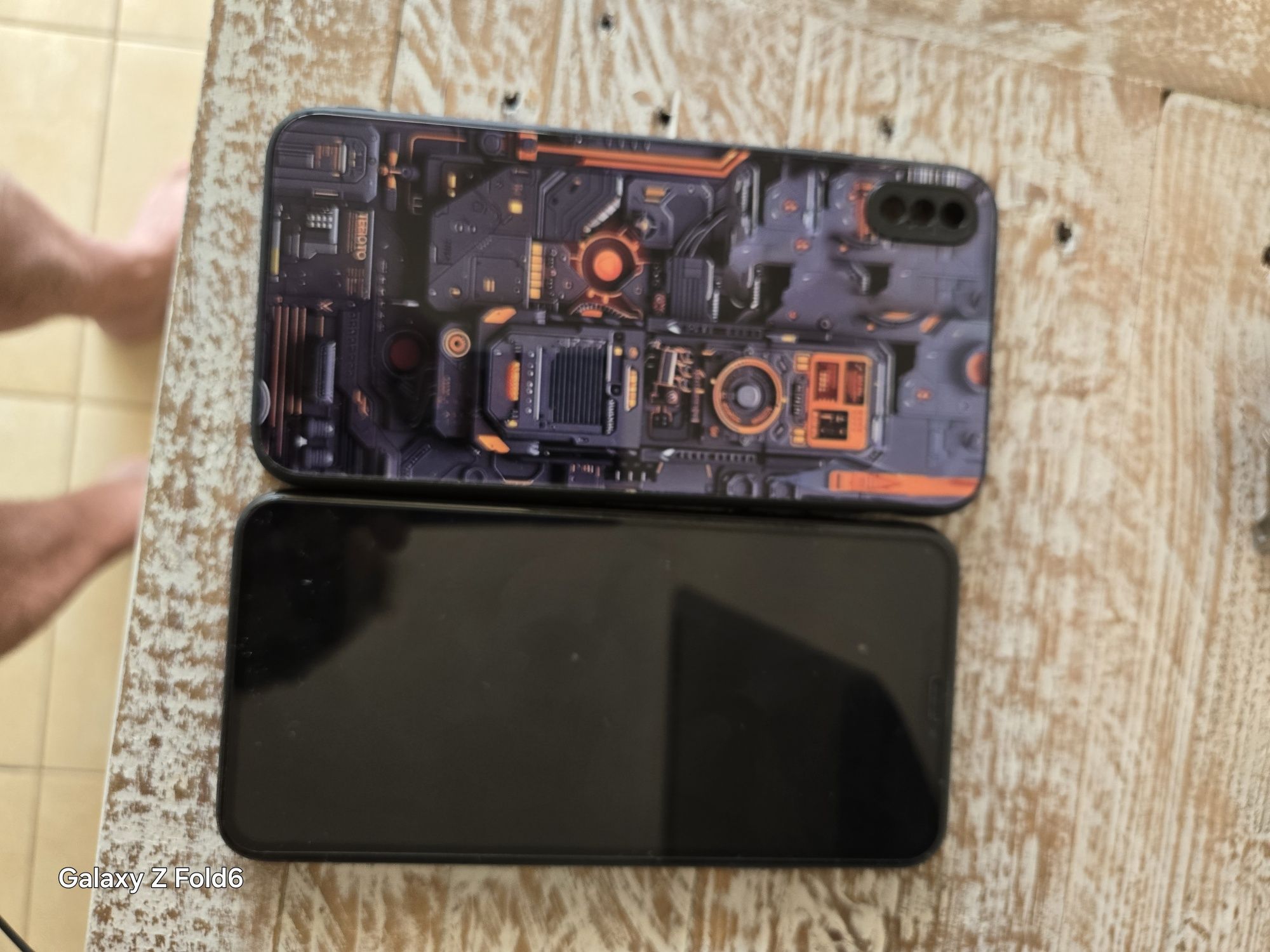 iPhone XS Max com 512GB usado.
Excelente estado, sem riscos 
Bom