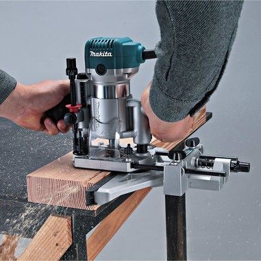 Фрезер Makita RT0702CX2J, (RT0700CX2J)